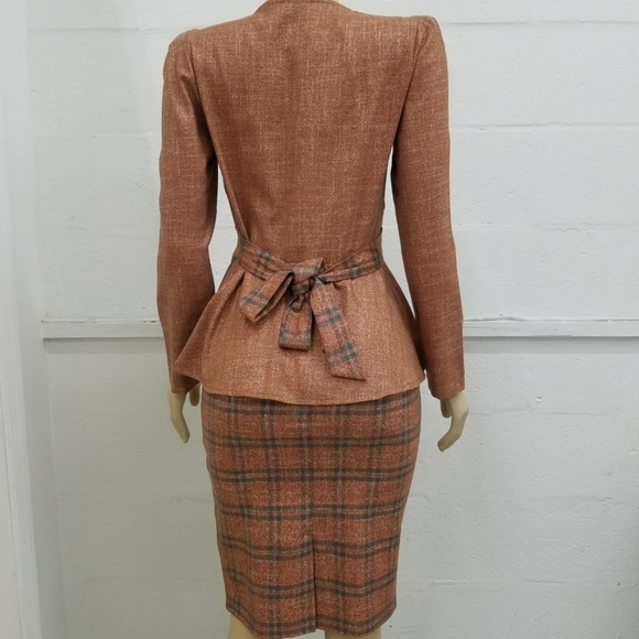 Suit - Picture 2 of 2